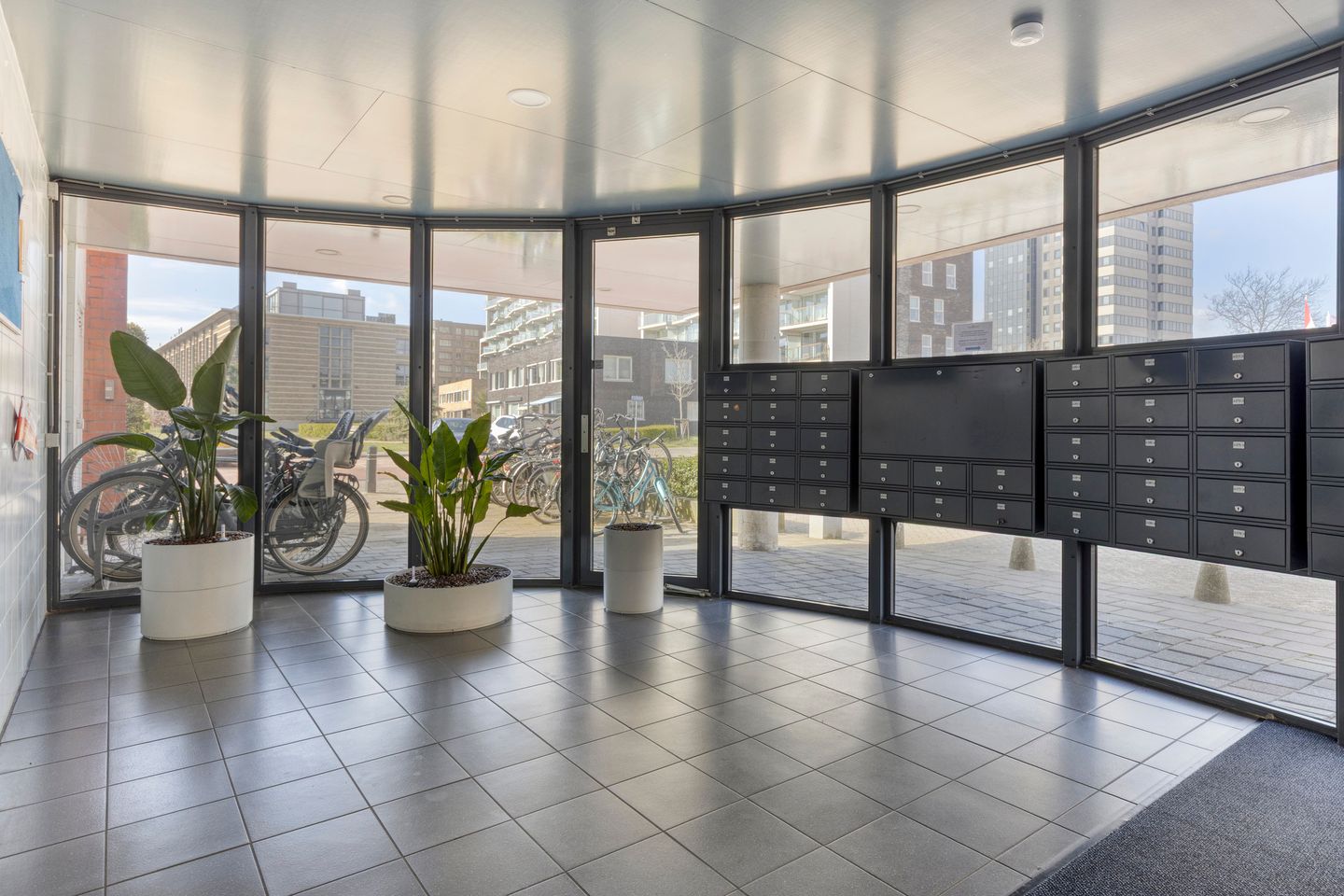 Foto 10 van Nieuwe Koningstraat 341