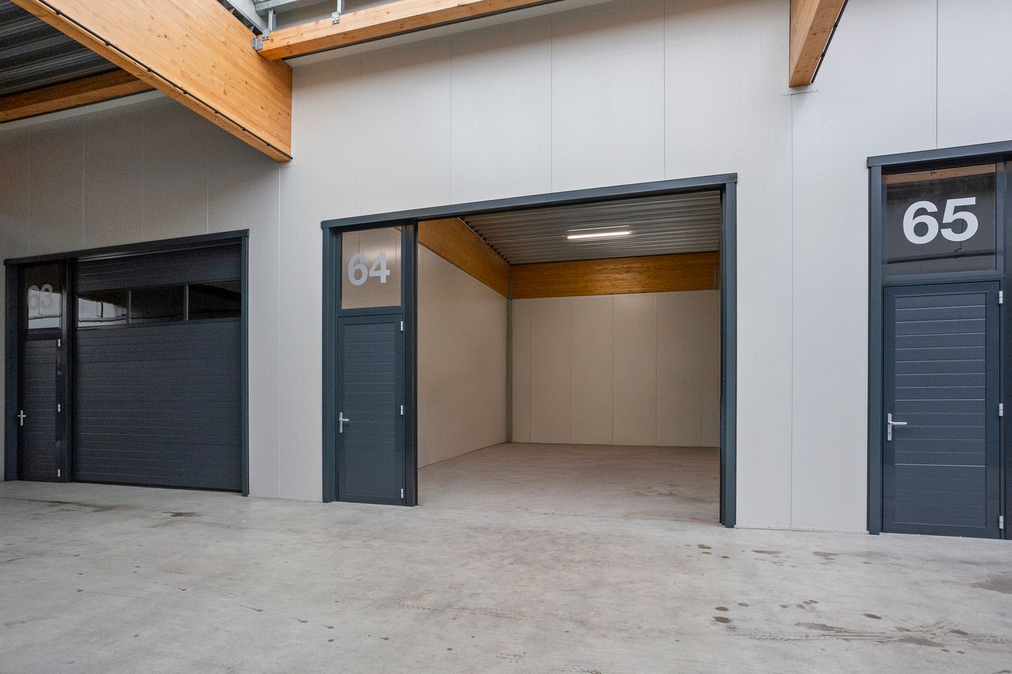 View photo 2 of Klopperman 53-X