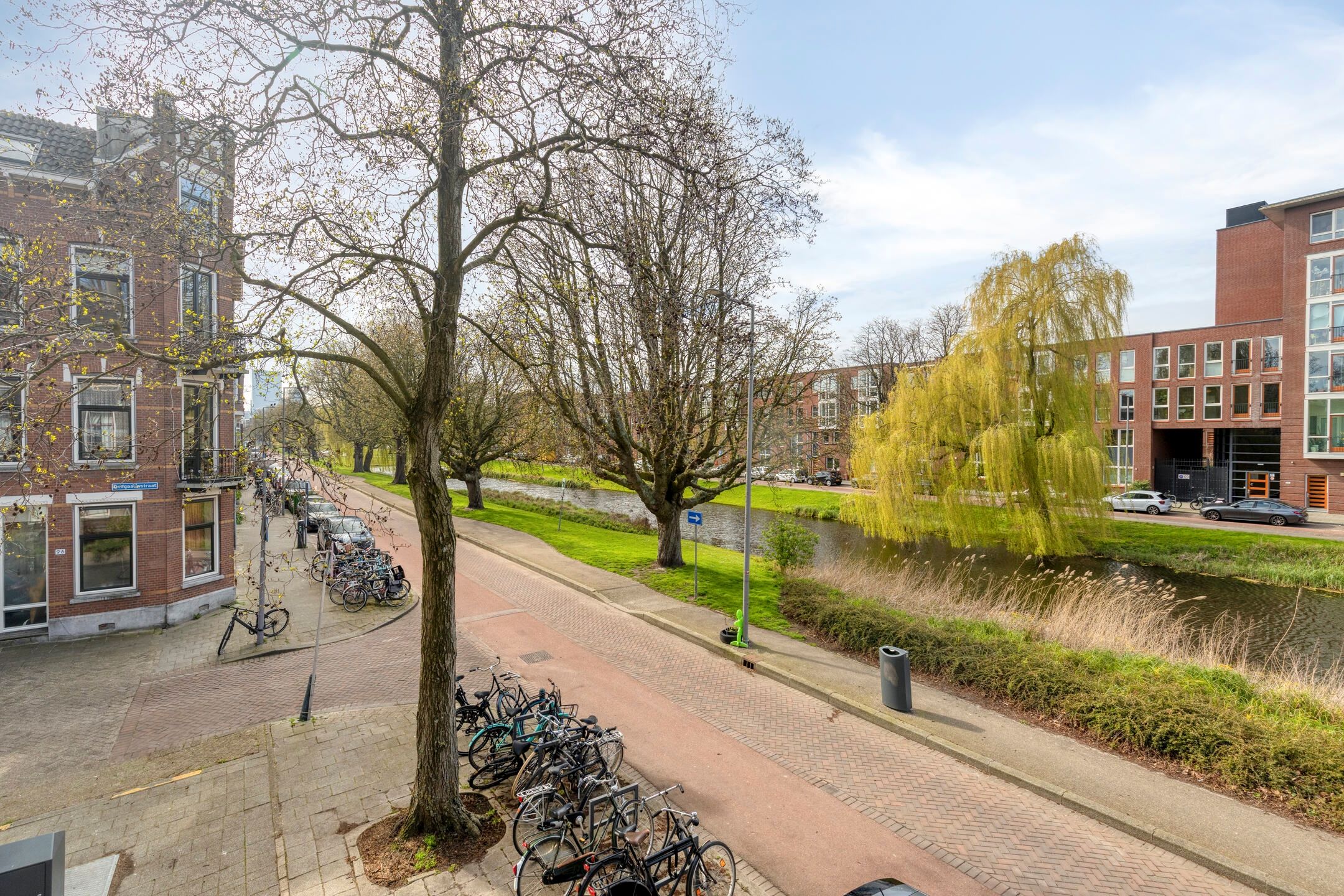 Foto 27 van Delfgaauwstraat 103-A01