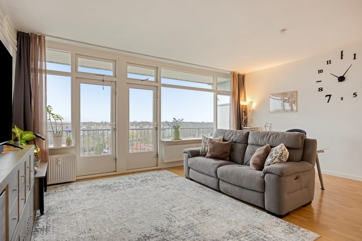 Photo 2 of Elviraland 104