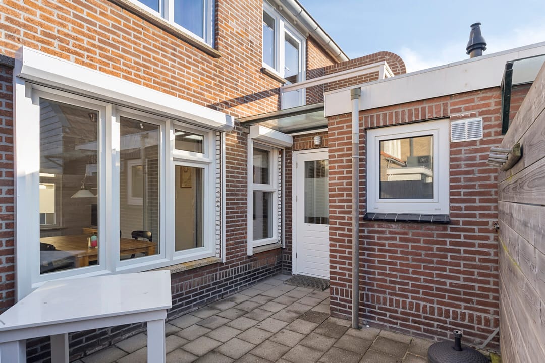 Well-maintained semi-detached house with guest accommodation in Zoutelande — 16