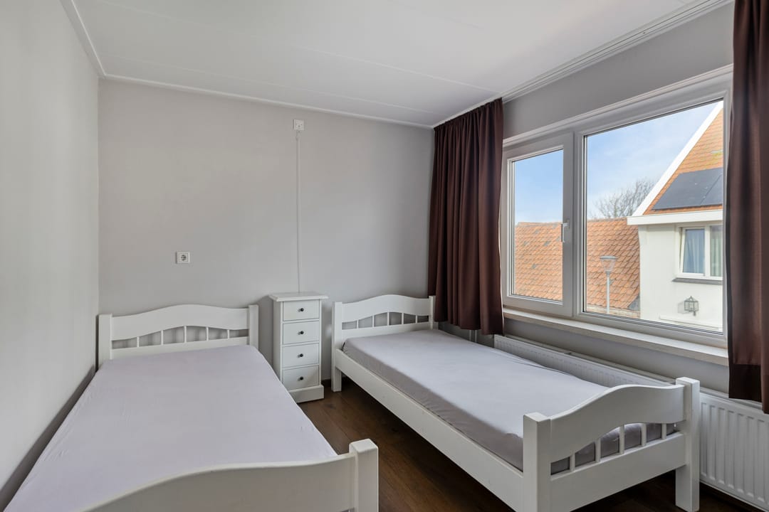 Well-maintained semi-detached house with guest accommodation in Zoutelande — 26