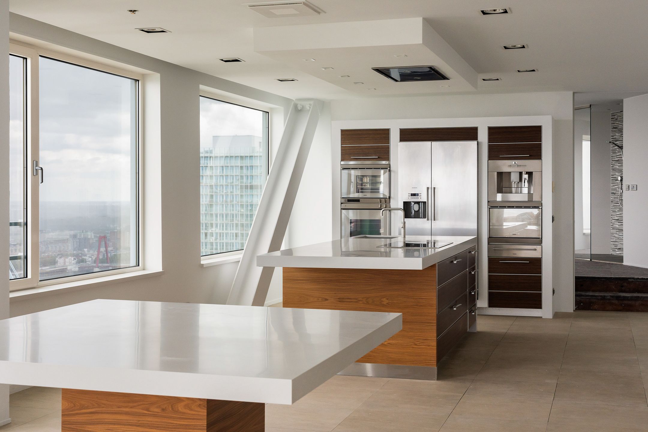 Foto 3 van Landverhuizersplein 151