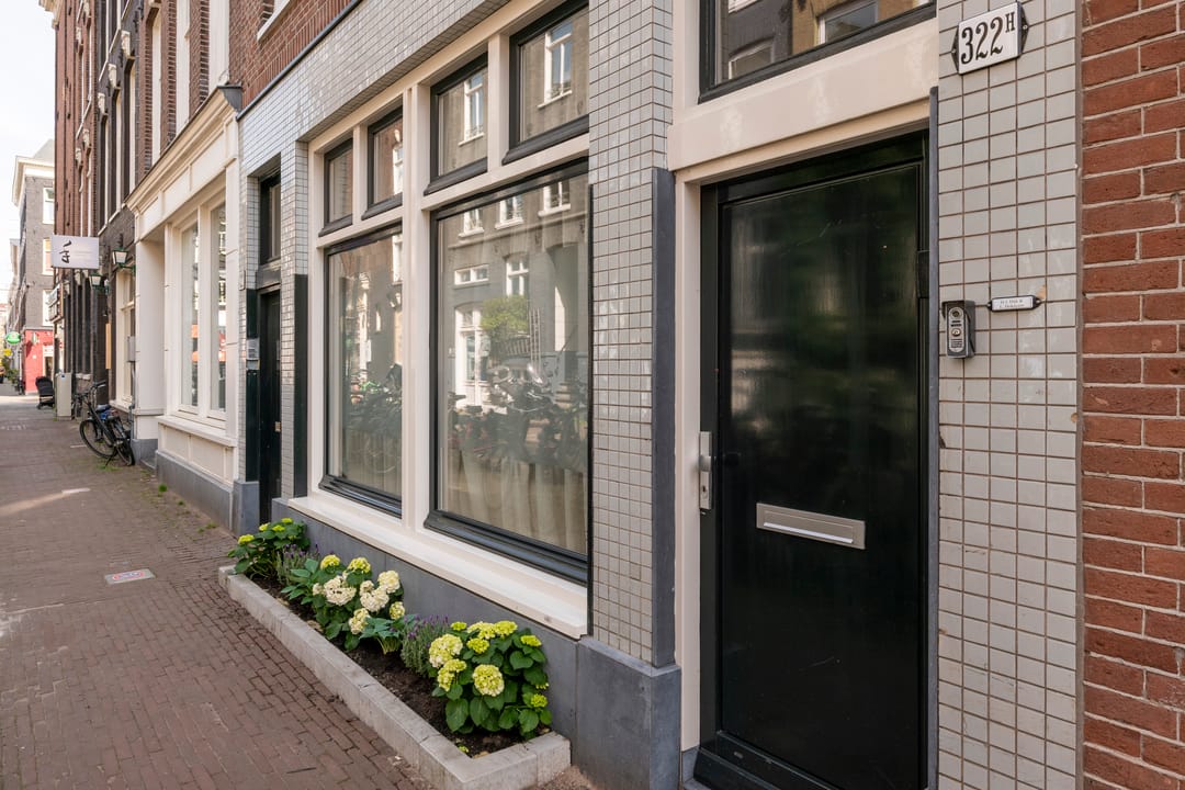 Photo 37 of Govert Flinckstraat 322-H