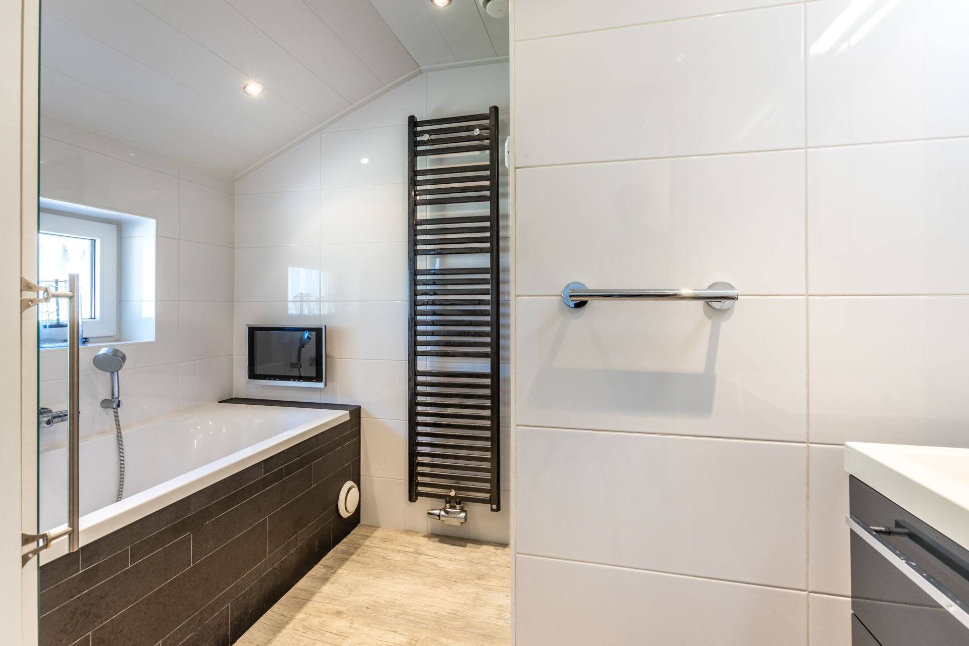 Photo 12 of Molenaarslaan 1