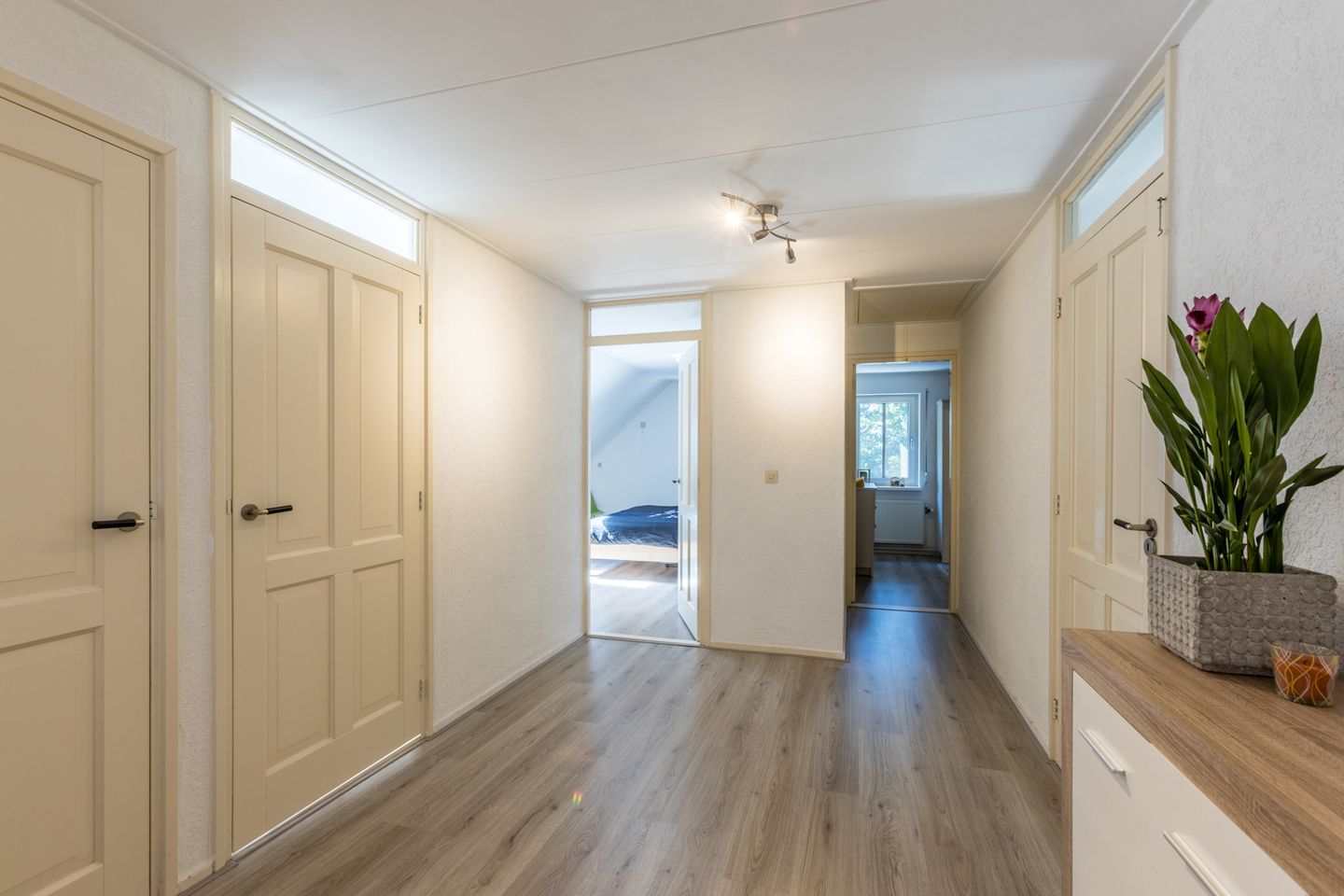 Photo 25 of Molenaarslaan 1