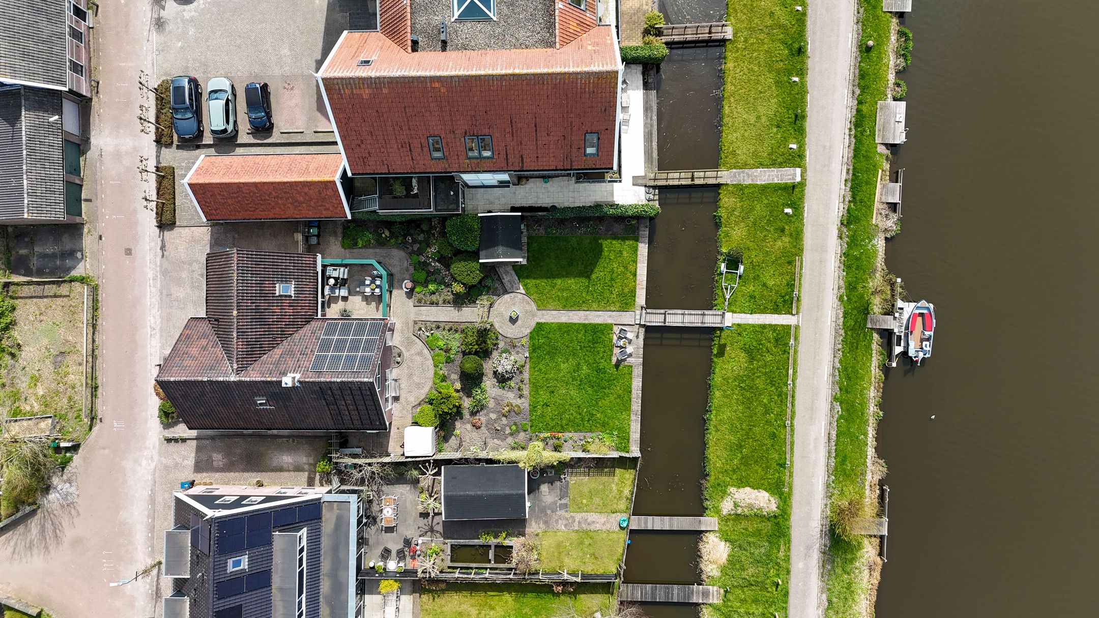 Foto 48 van Zuiderstraat 73
