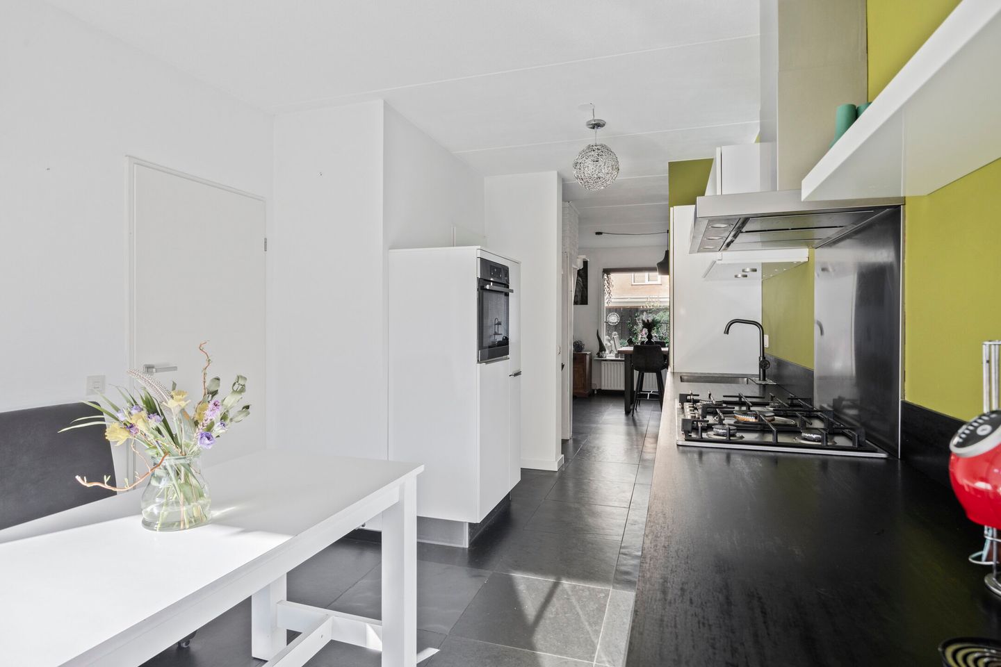 Photo 5 of Pastoor Huissenstraat 4