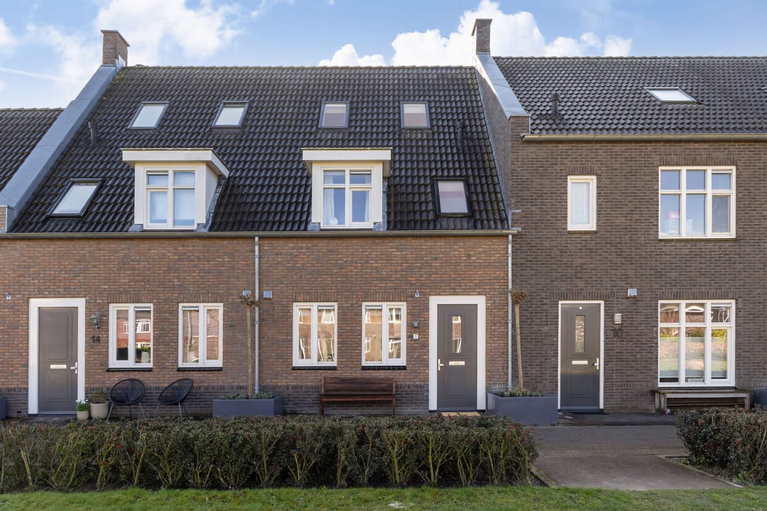 Foto 16 van Krulzoom 12