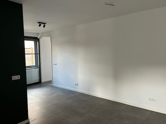 View photo 2 of Ambachtsstraat 71