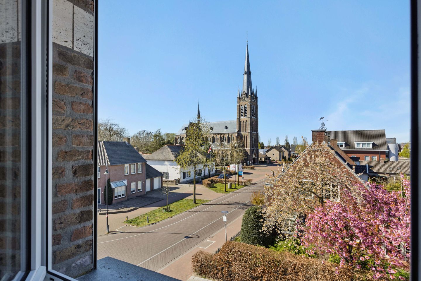 Photo 34 of Hoofdstraat 57