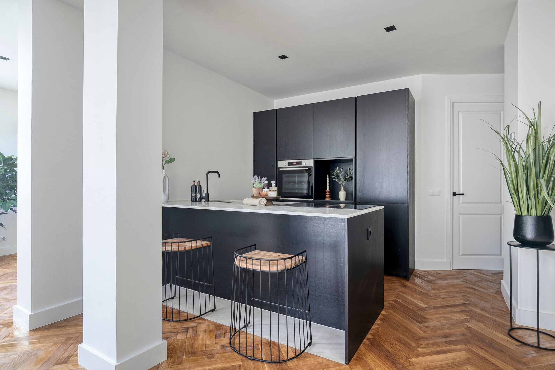 Photo 3 of Schweigmannstraat 13-B