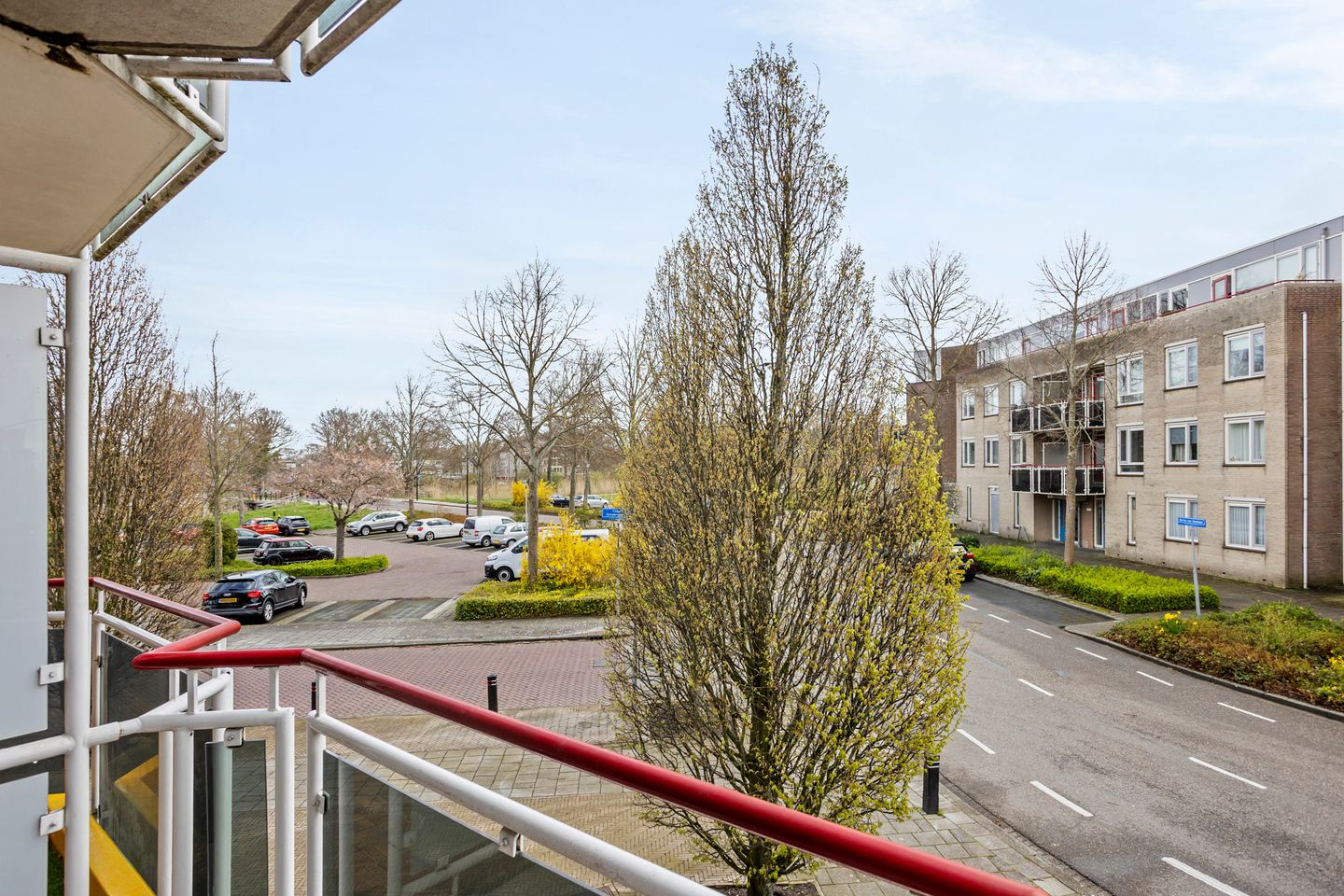 Photo 14 of Cor van Osnabruggelaan 11