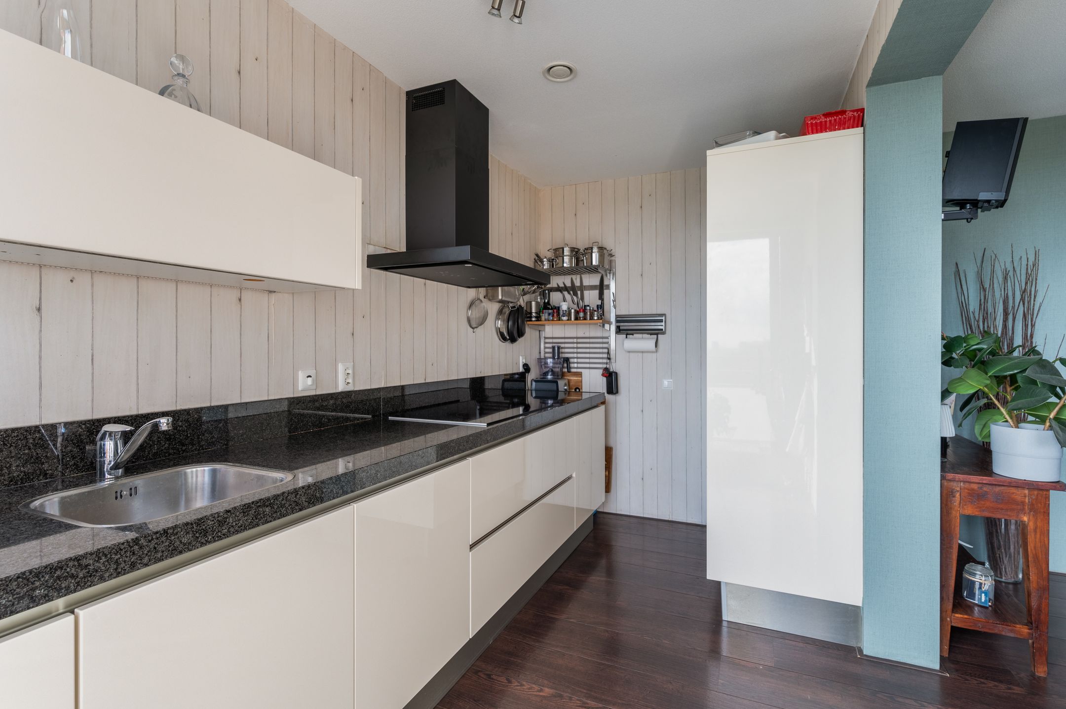 Unique Maisonette with Panoramic River Views — 14