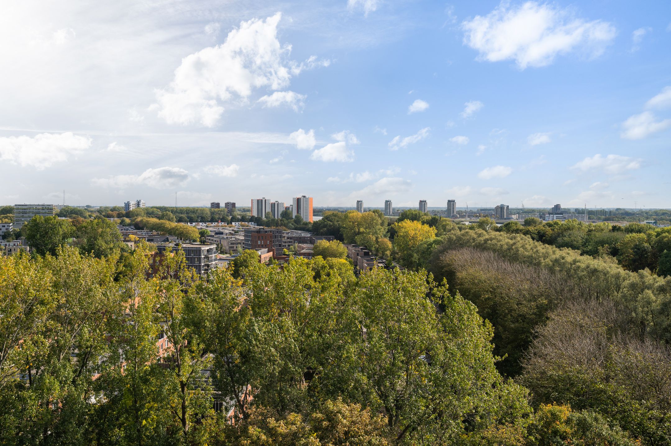 Unique Maisonette with Panoramic River Views — 16