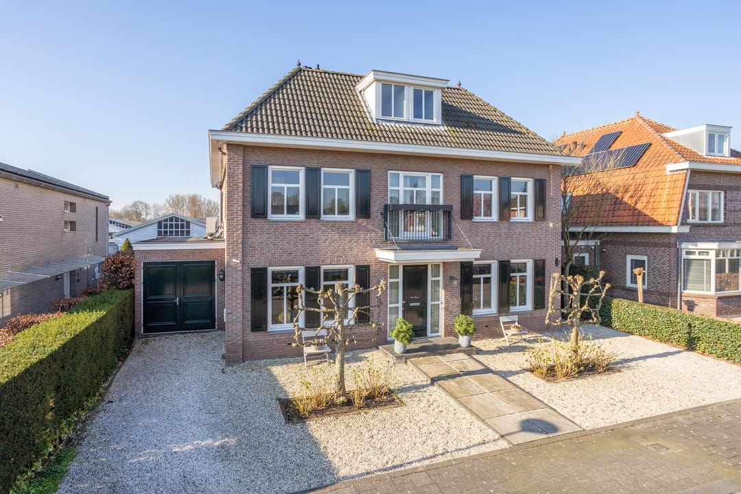 Foto 1 van Roland Holstlaan 6