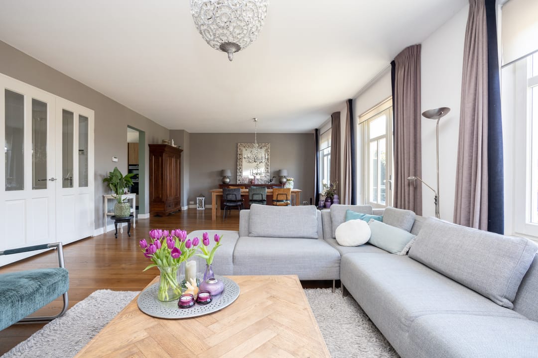 Foto 11 van Roland Holstlaan 6