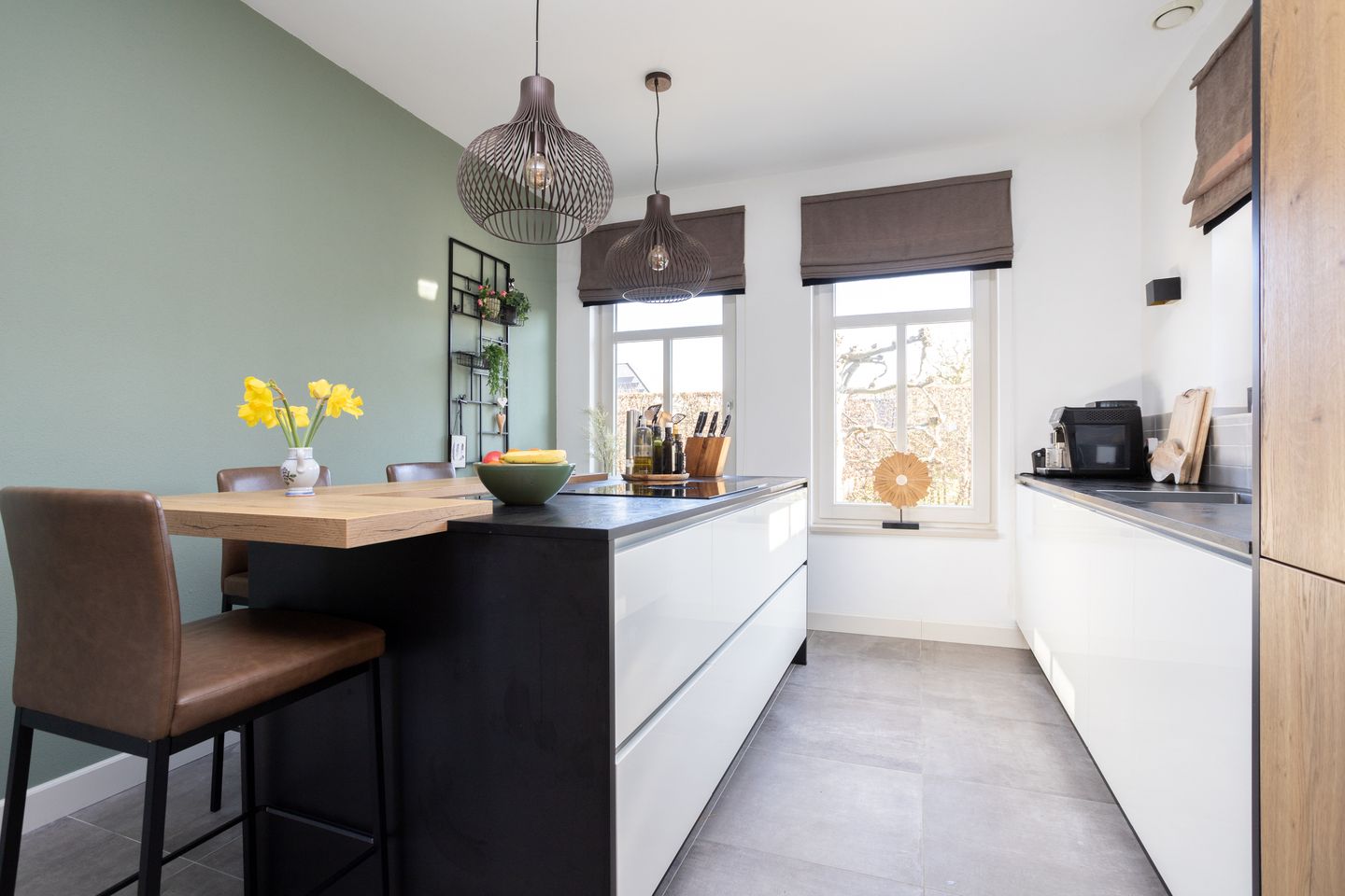 Foto 25 van Roland Holstlaan 6