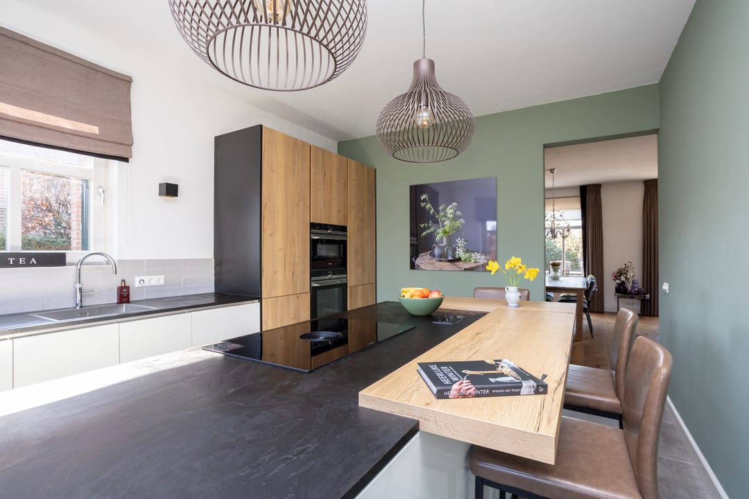 Foto 26 van Roland Holstlaan 6