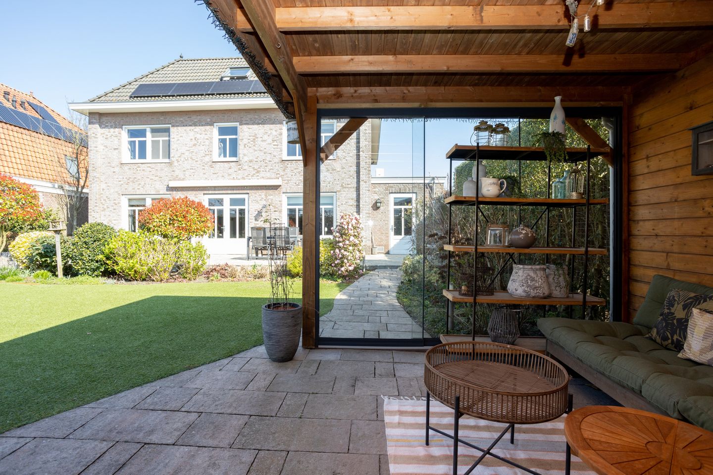 Foto 70 van Roland Holstlaan 6