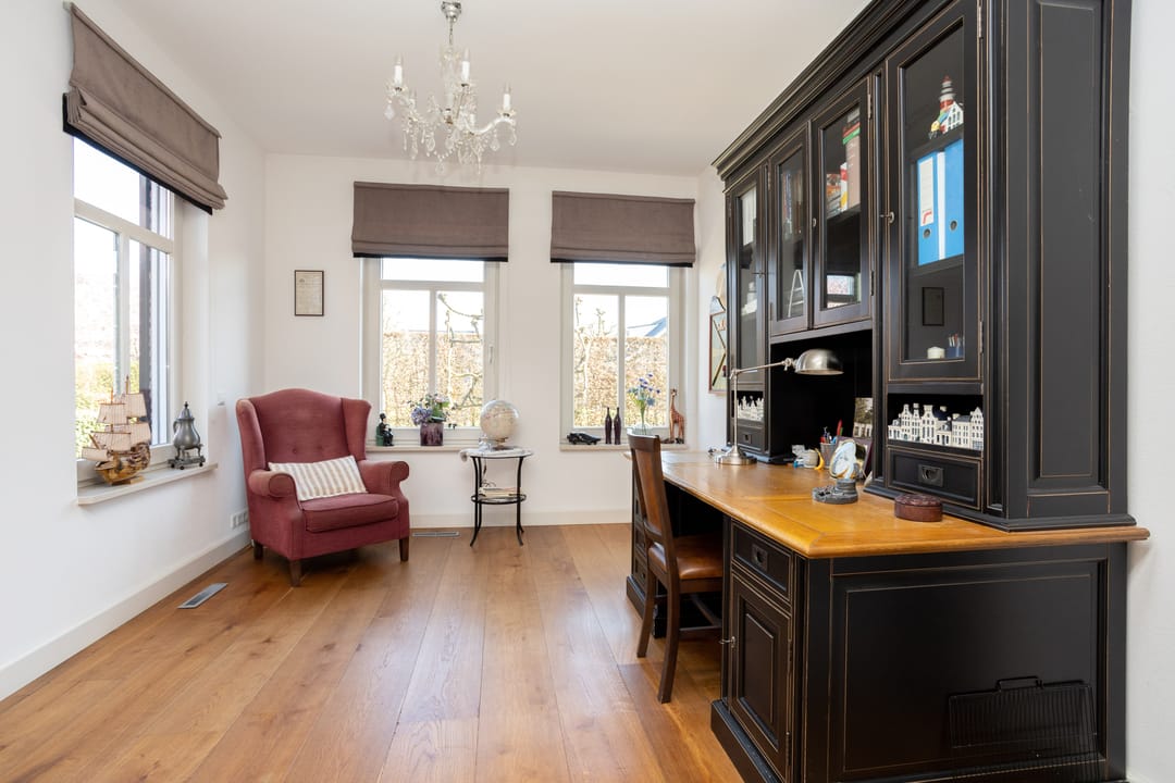 Foto 22 van Roland Holstlaan 6