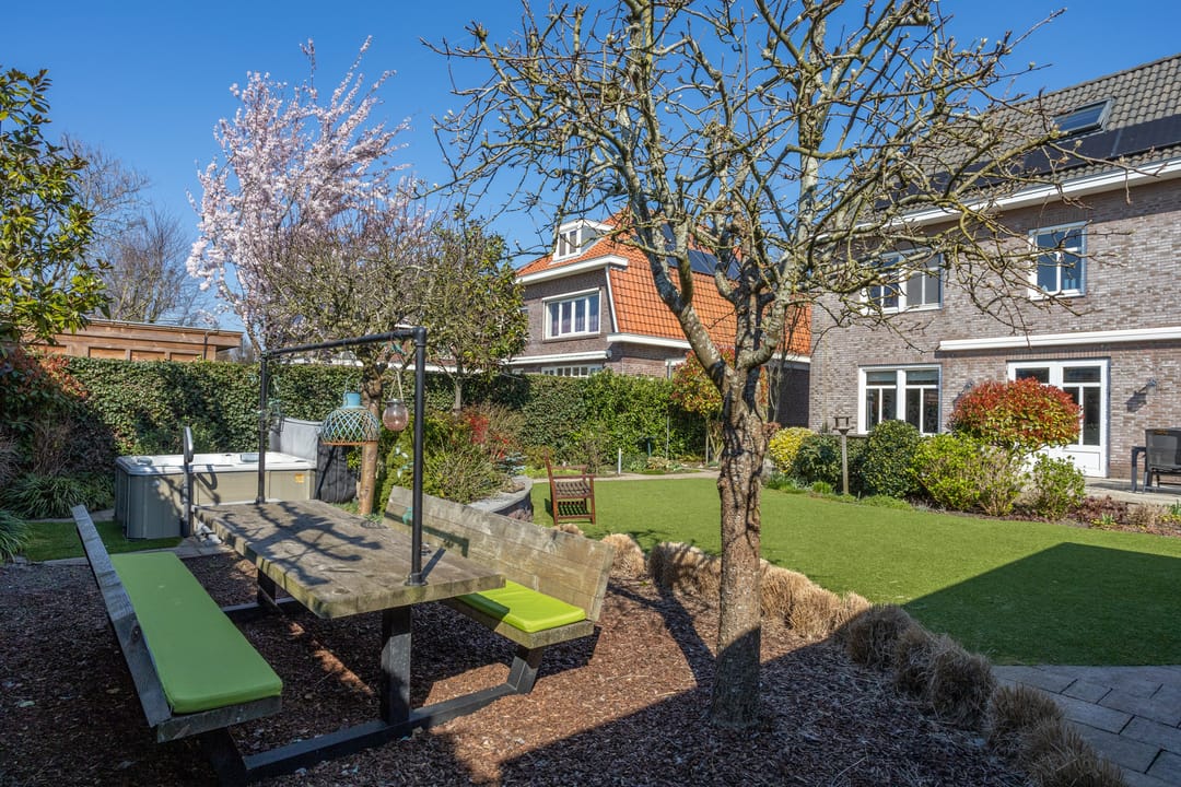 Foto 61 van Roland Holstlaan 6