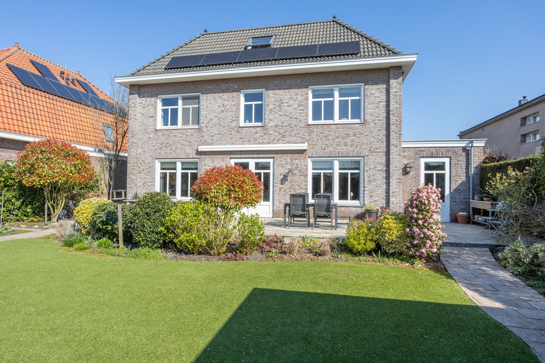 Foto 68 van Roland Holstlaan 6