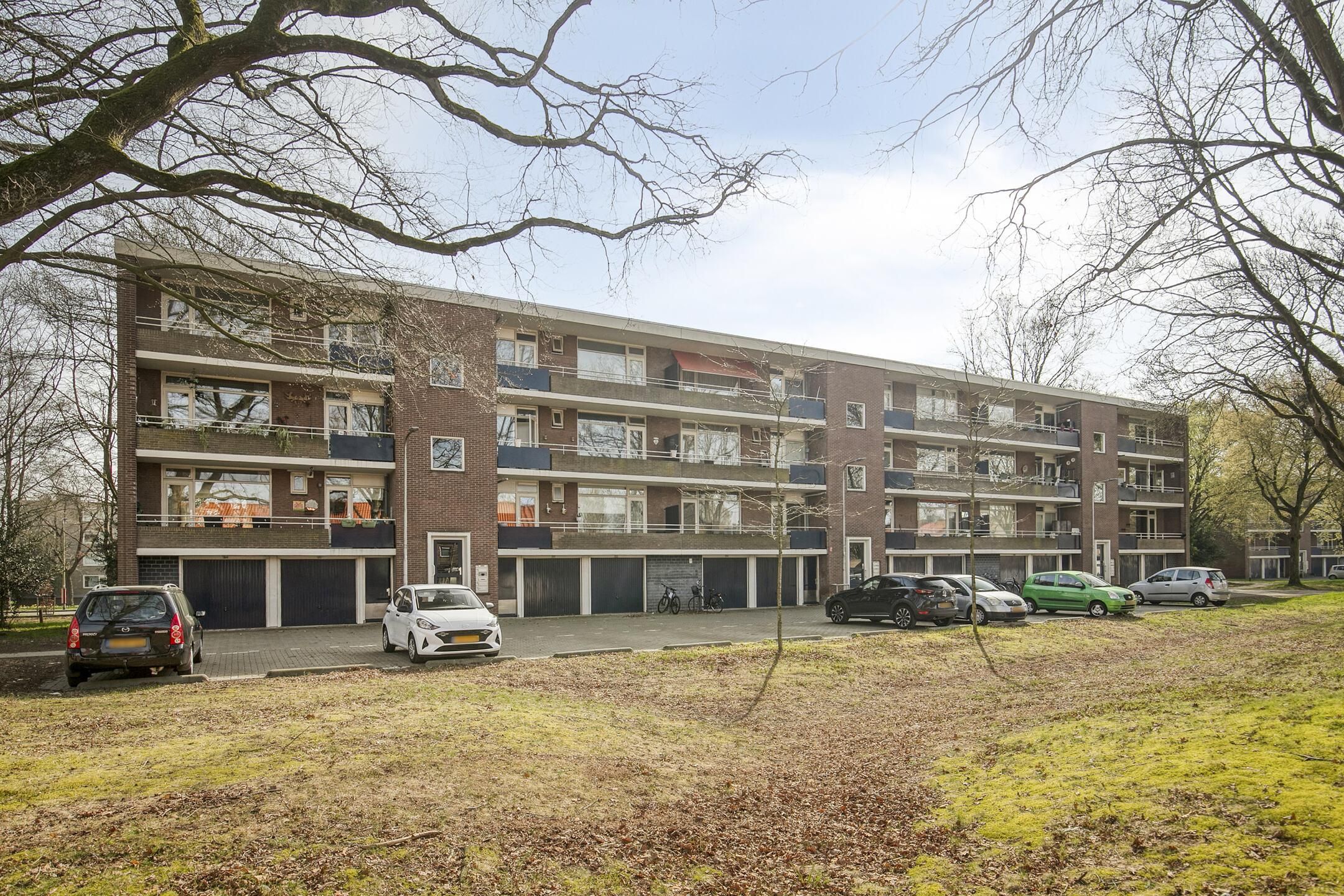 Photo 3 of Azuurweg 192