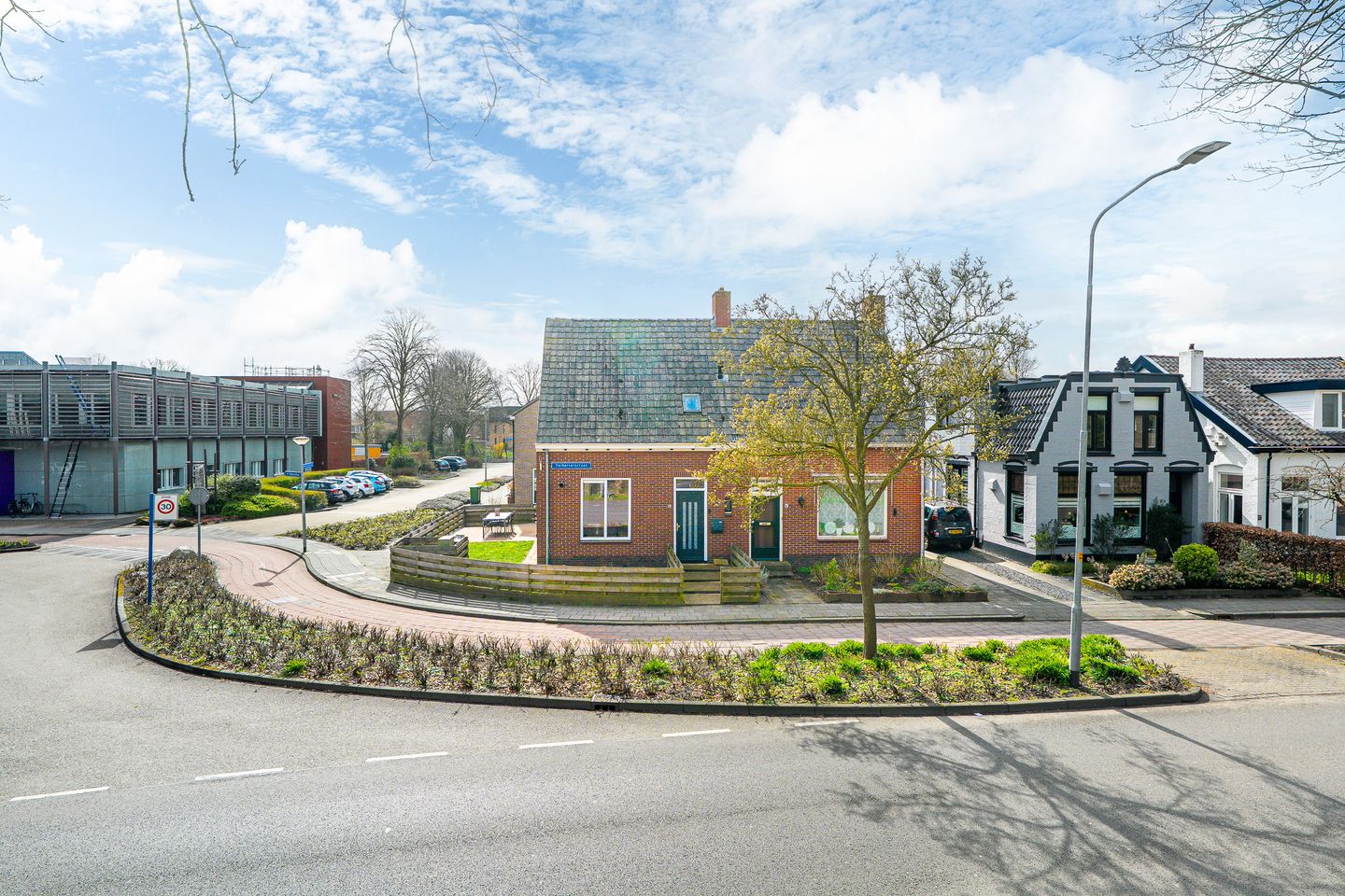 Foto 10 van Tolberterstraat 43