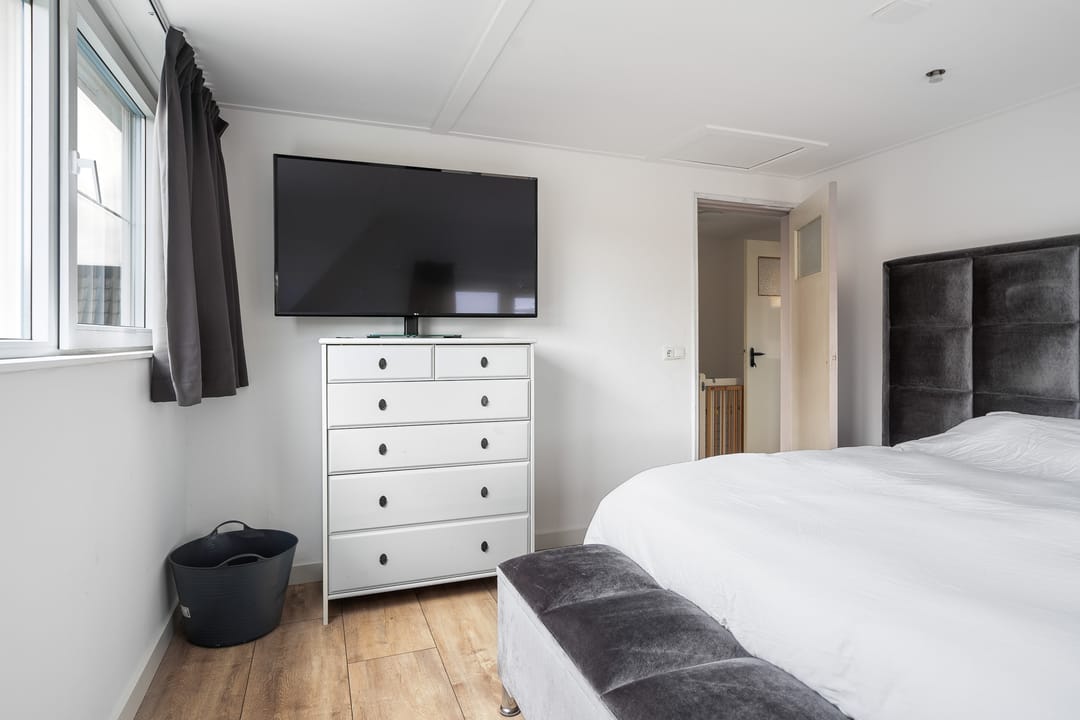 Foto 28 van Tolberterstraat 43