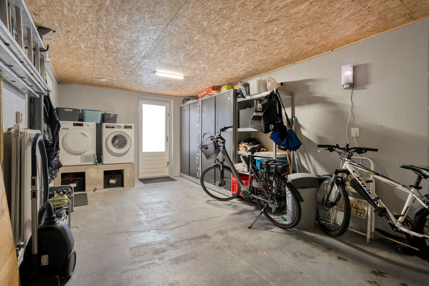 Photo 35 of Ganzebloem 26