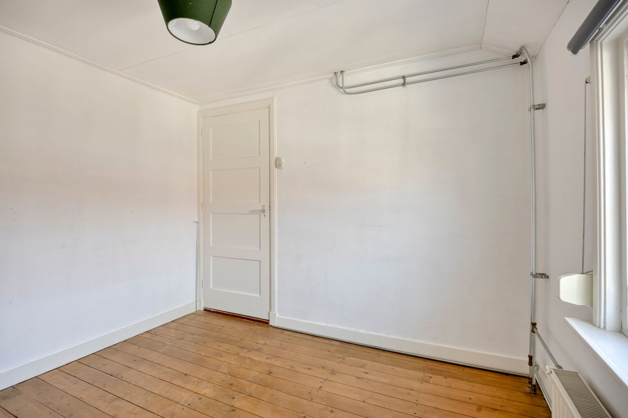 Photo 21 of Beatrixstraat 25