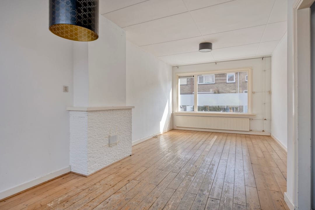 Photo 11 of Beatrixstraat 25