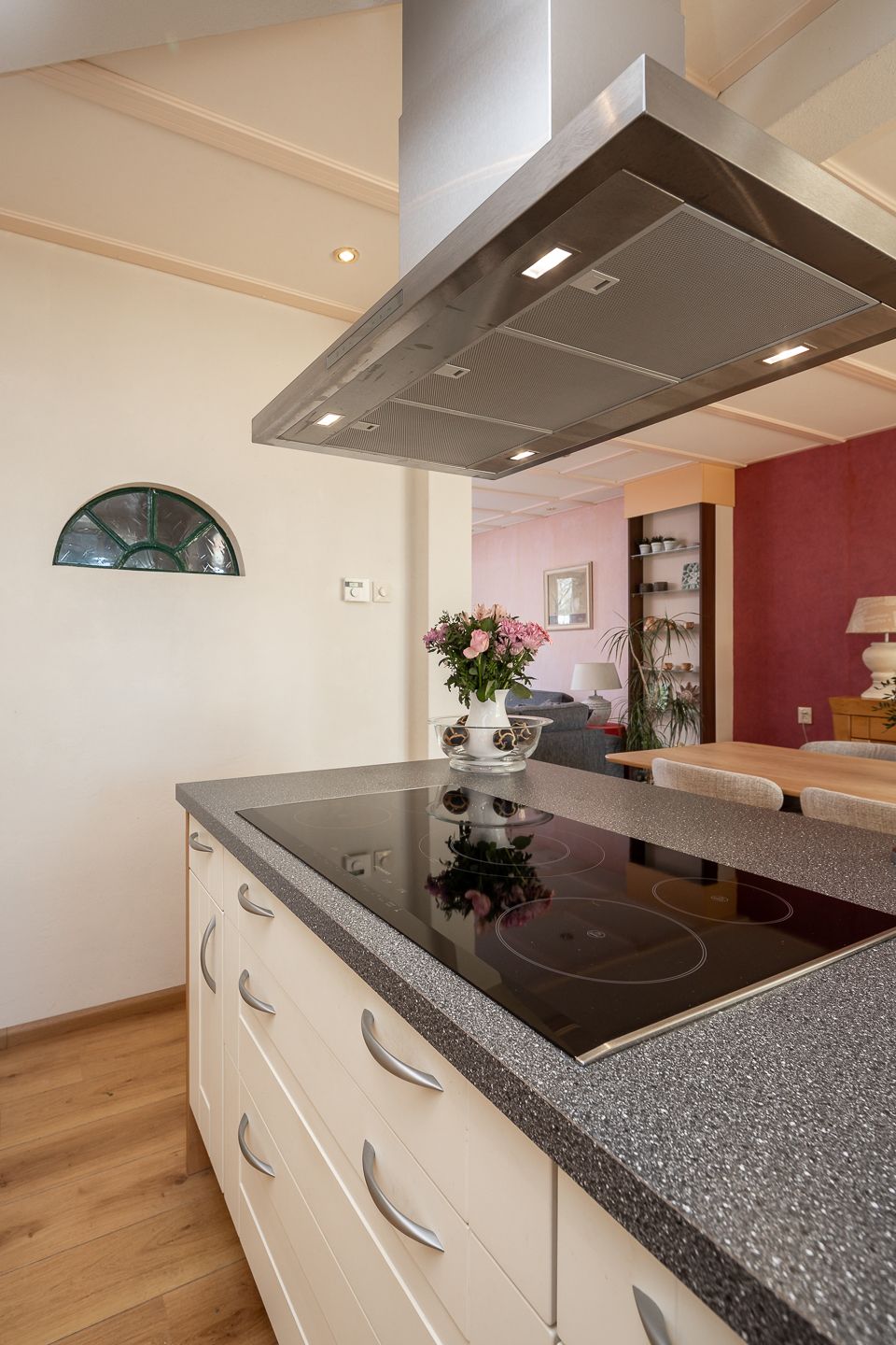 Photo 46 of Boerhaavestraat 9