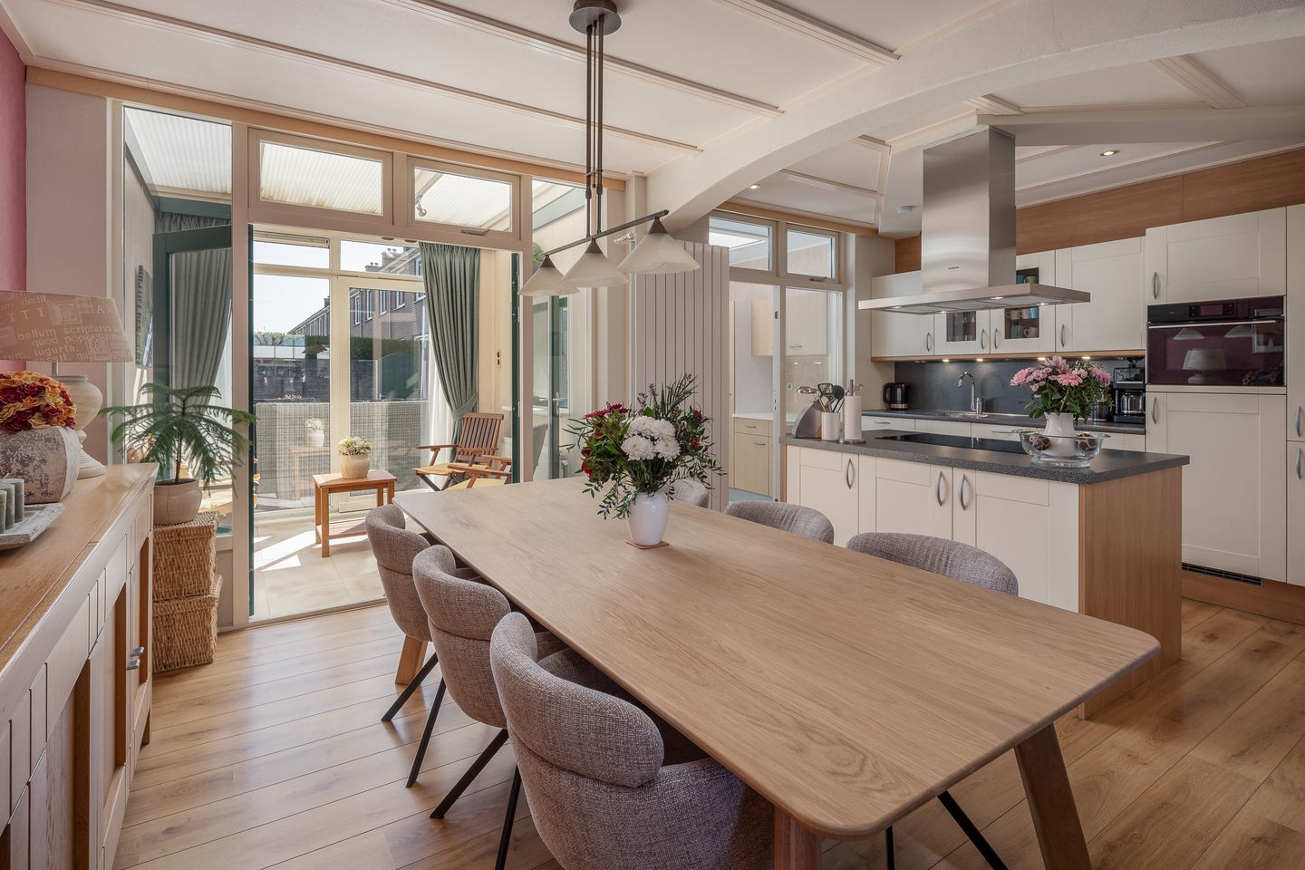 Photo 10 of Boerhaavestraat 9