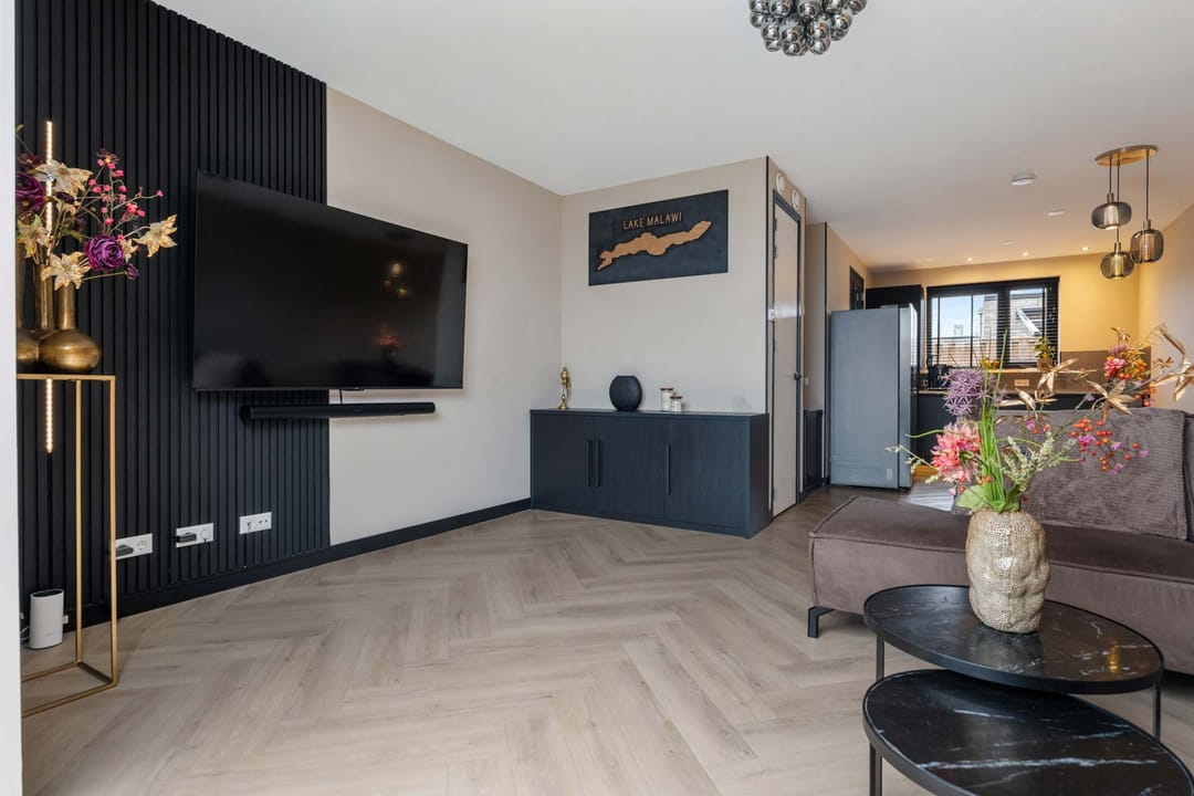 Modern Corner Home with A+++ Energy Label and Sunroom in Winschoten-Zuid — 8