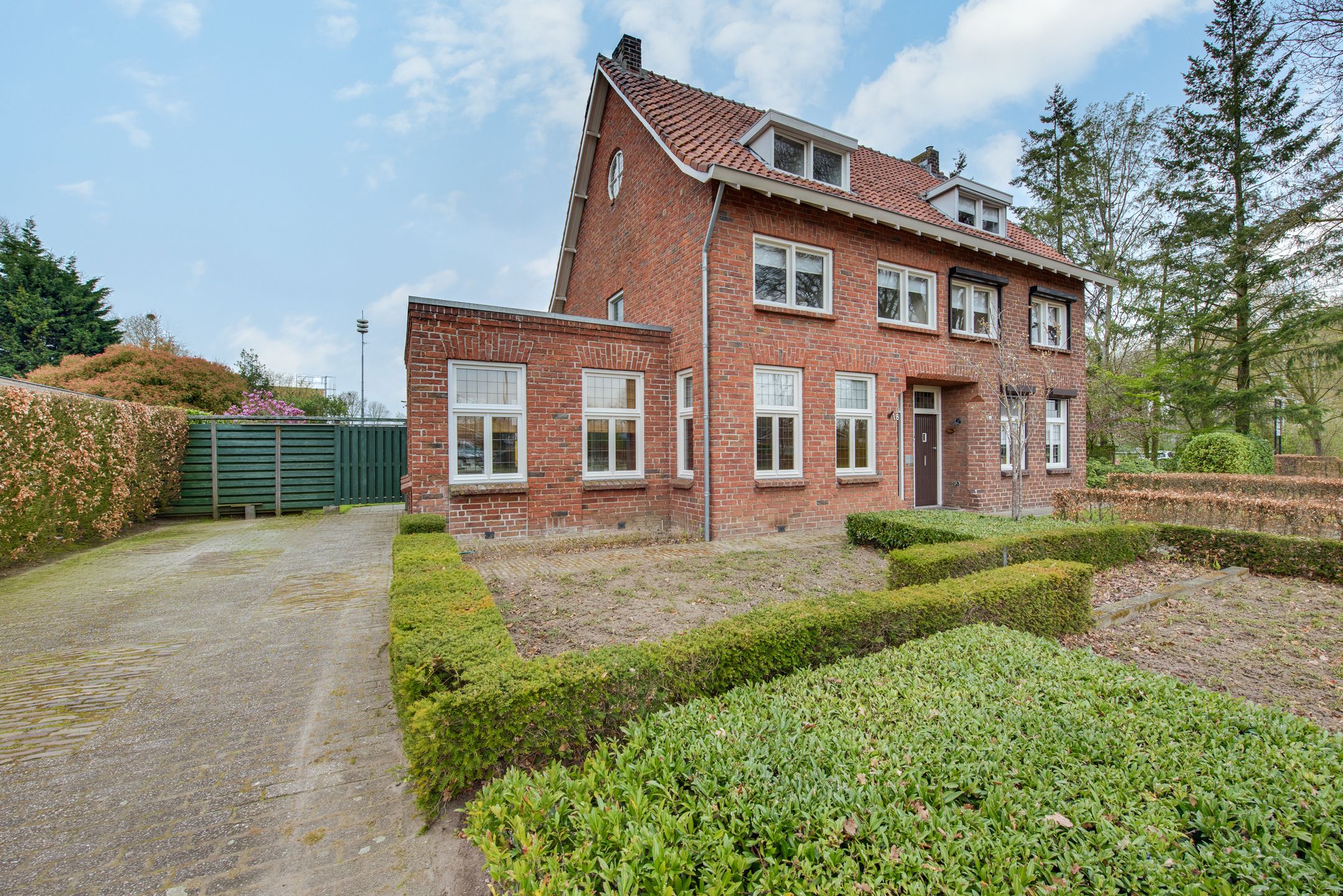 Esbeekseweg 18 