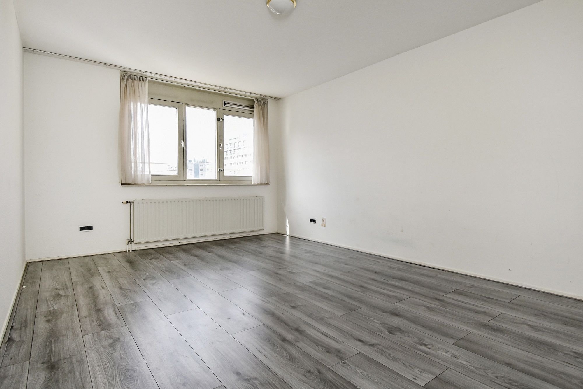 Foto 24 van Gevers Deynootplein 168