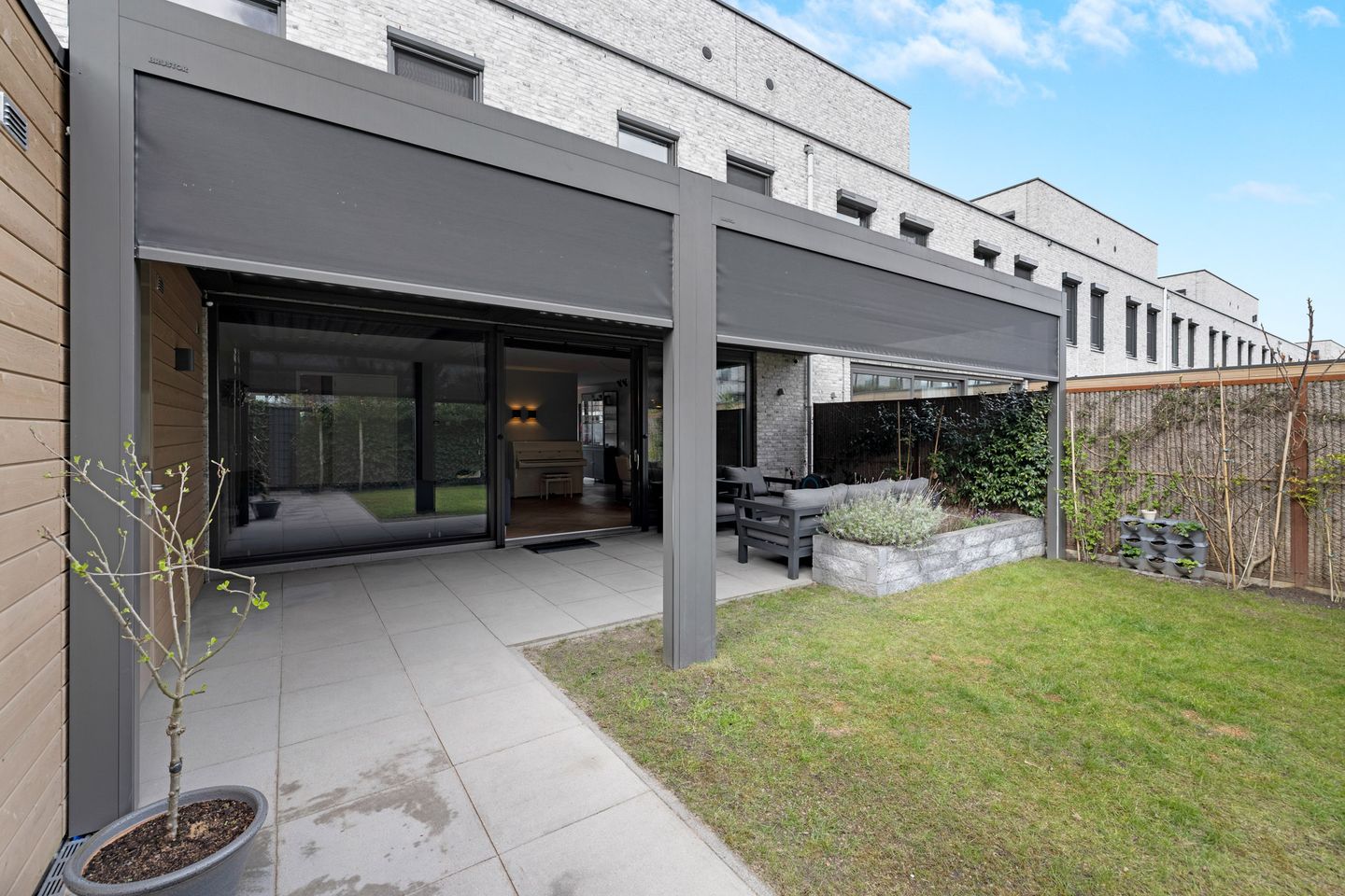 Foto 10 van Leendert Butterstraat 5