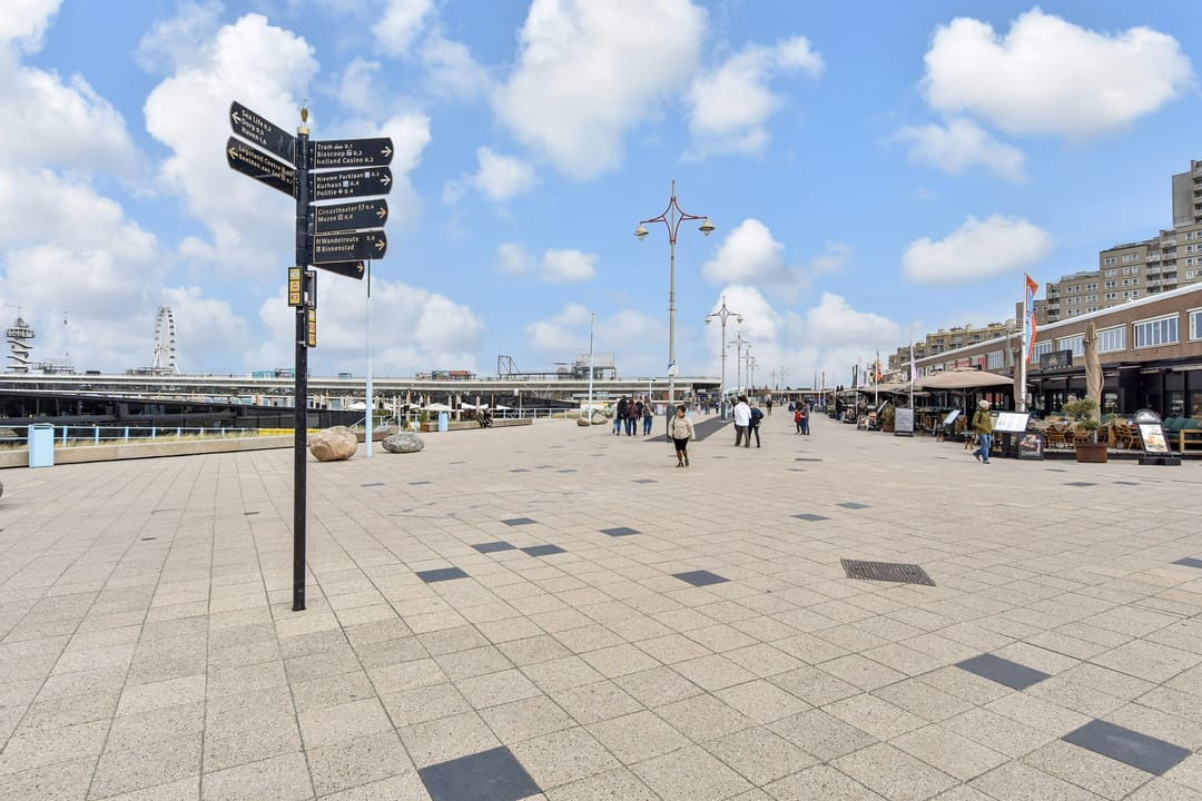 Foto 38 van Gevers Deynootplein 168