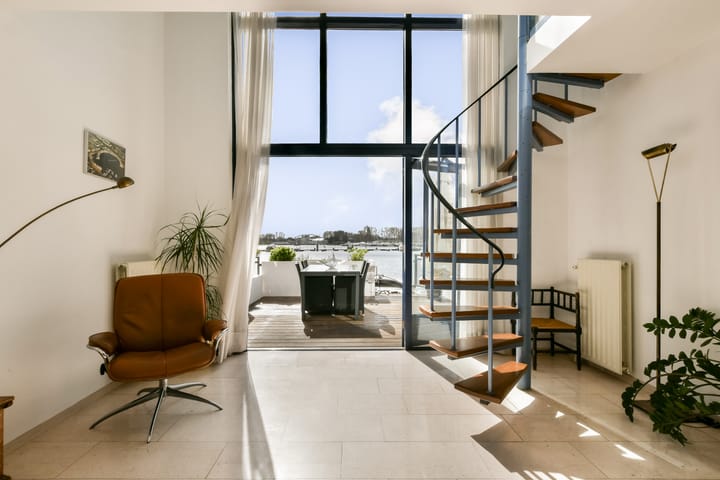 Foto 2 van Aquamarin 50