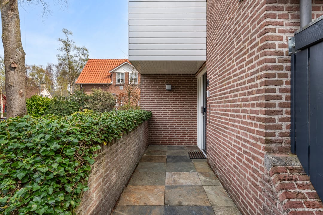 Detached Home with Spacious Basement Near Forests in Bennekom — 13