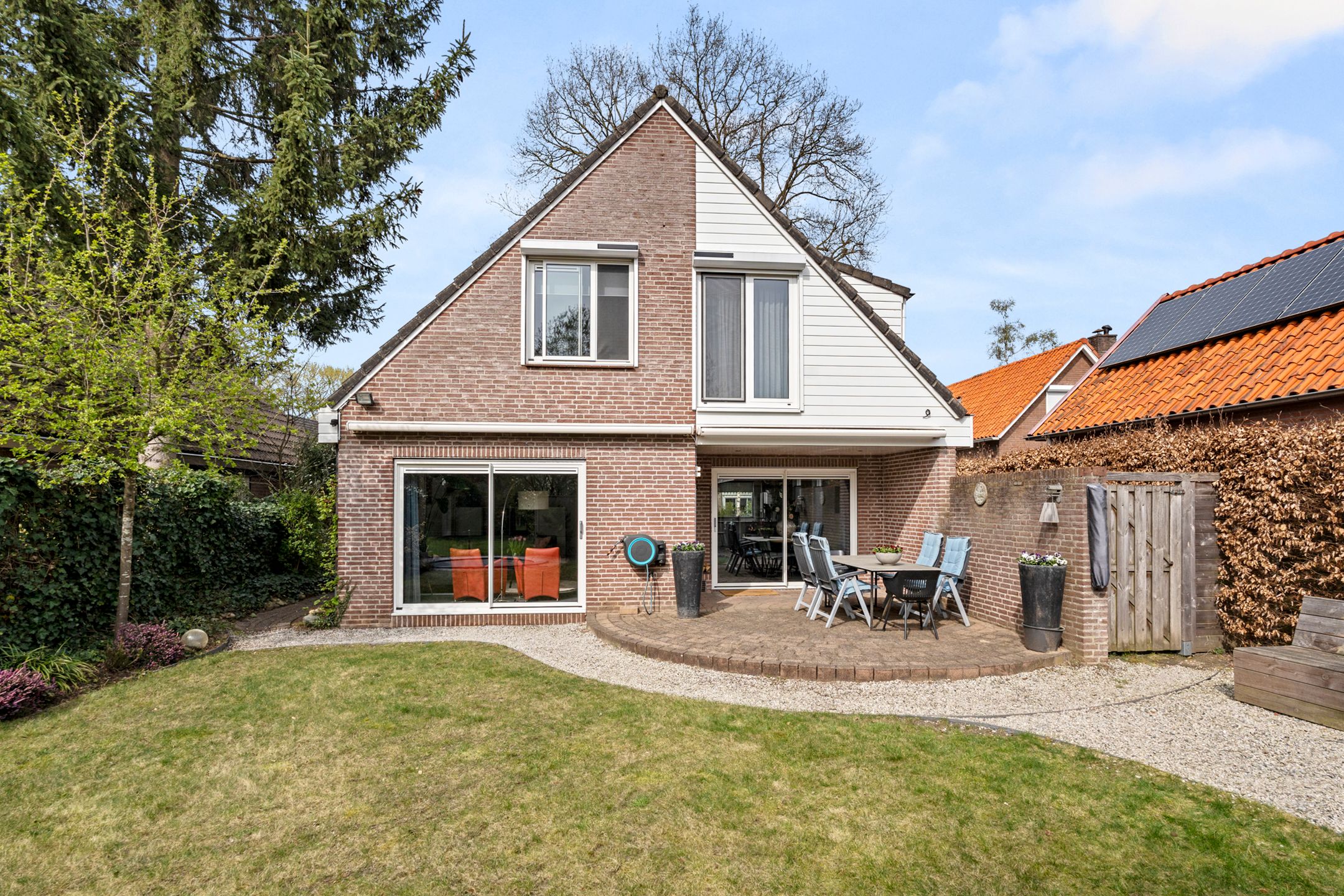 Detached Home with Spacious Basement Near Forests in Bennekom — 15