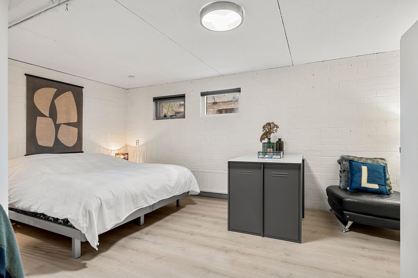 Detached Home with Spacious Basement Near Forests in Bennekom — 64