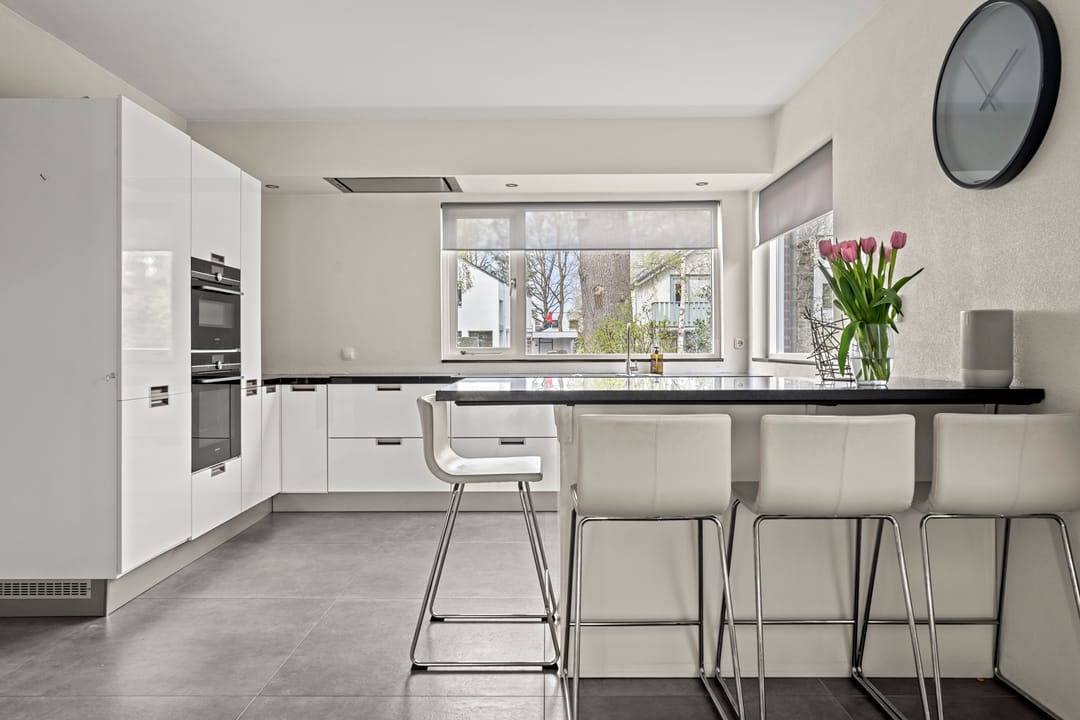 Detached Home with Spacious Basement Near Forests in Bennekom — 37