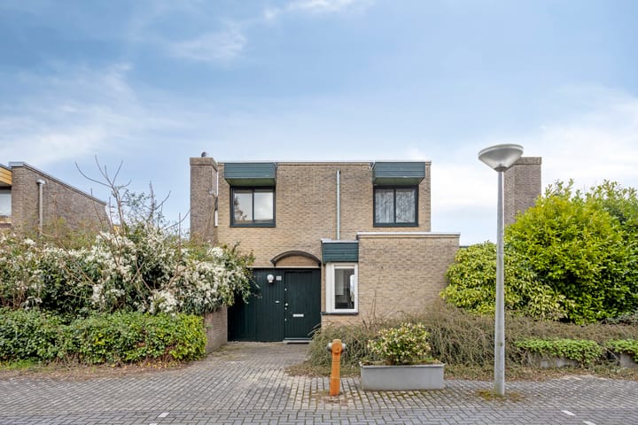 Photo 2 of Huntum 30