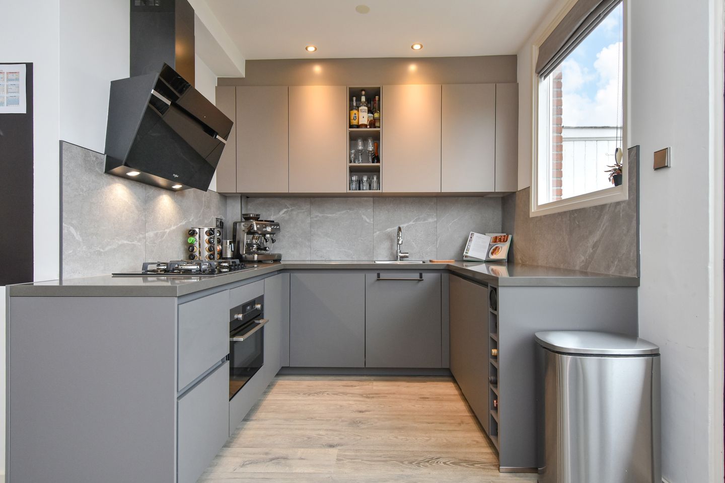 Foto 10 van van Watervlietstraat 34