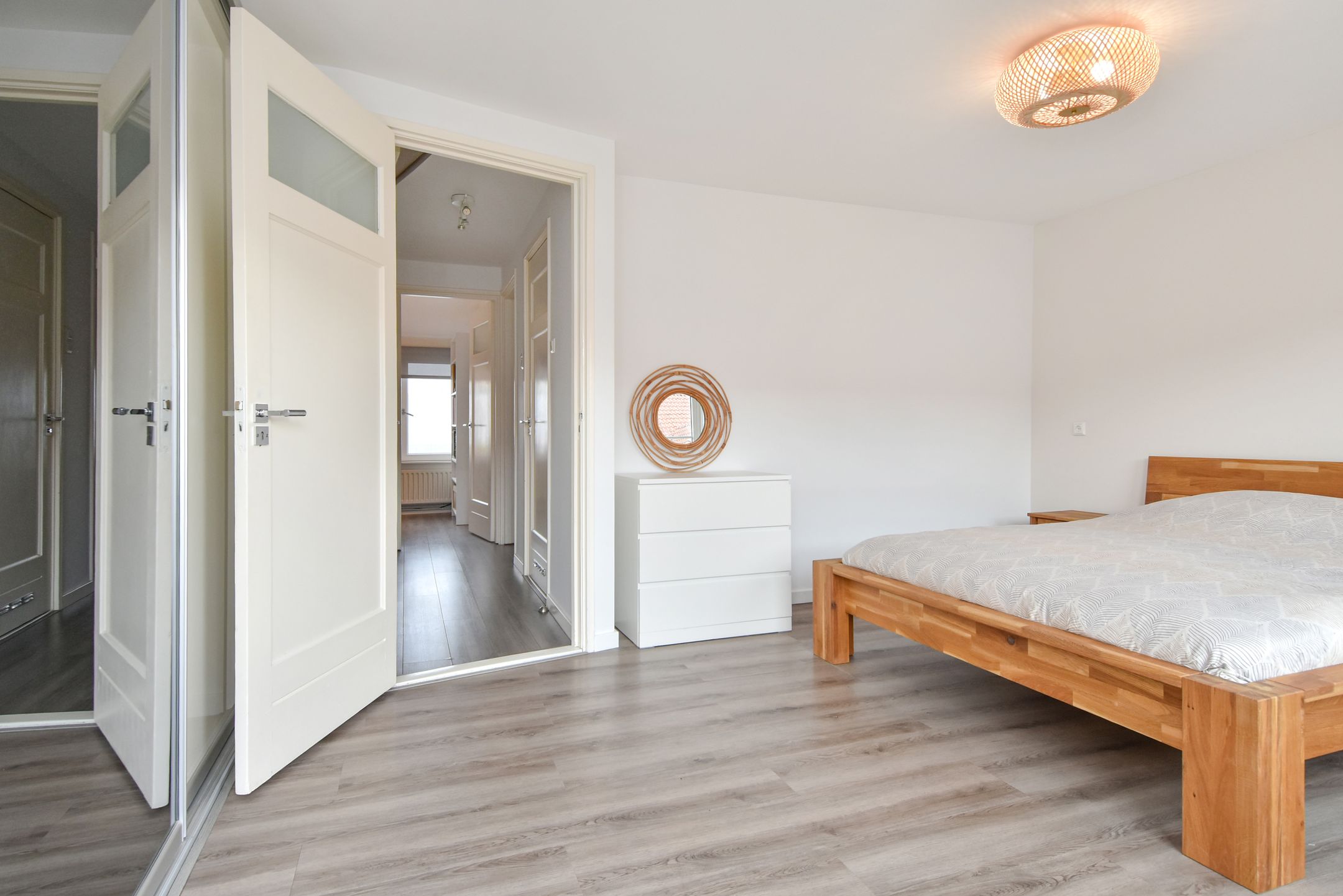 Foto 24 van van Watervlietstraat 34