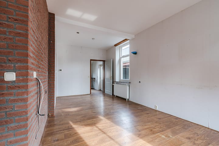 Photo 4 of Kaneelstraat 25