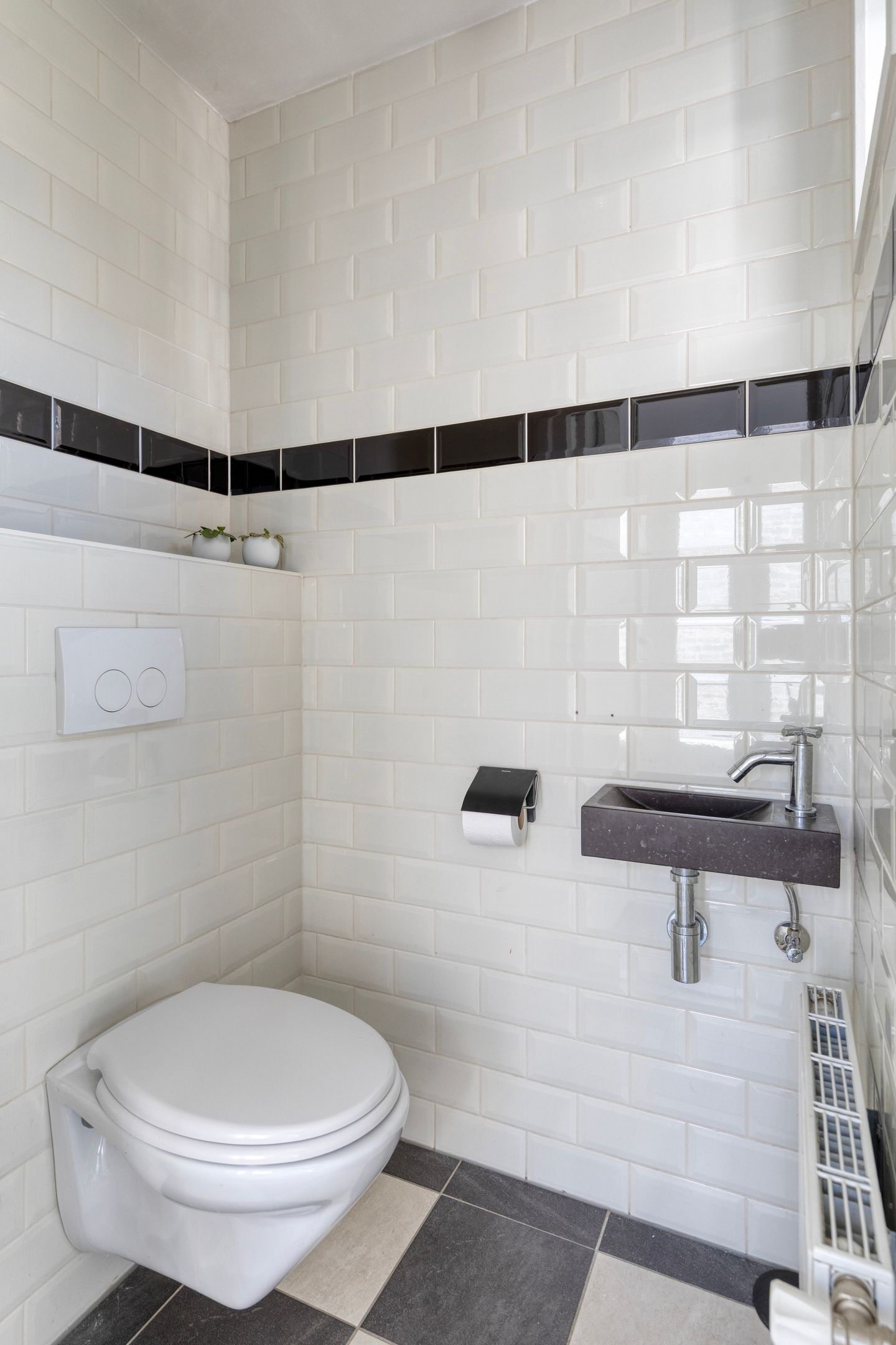 Charming 1930s semi-detached home with A+ energy label and five bedrooms in Vught — 19